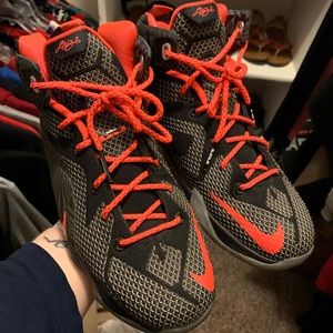 Black and red Lebron 12